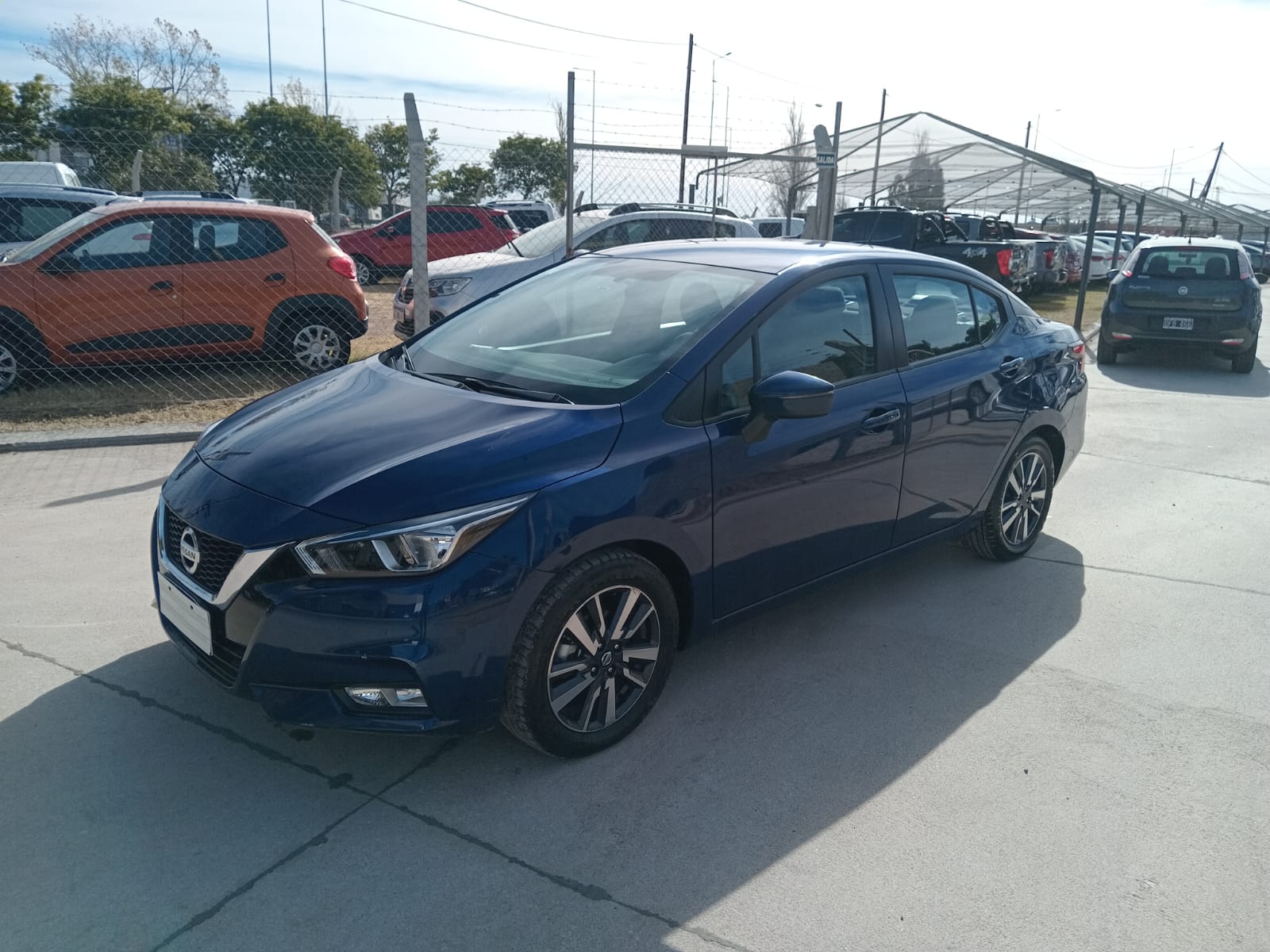 NISSAN  VERSA ADVANCE CVT